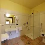 Dell'oca Bianca Como