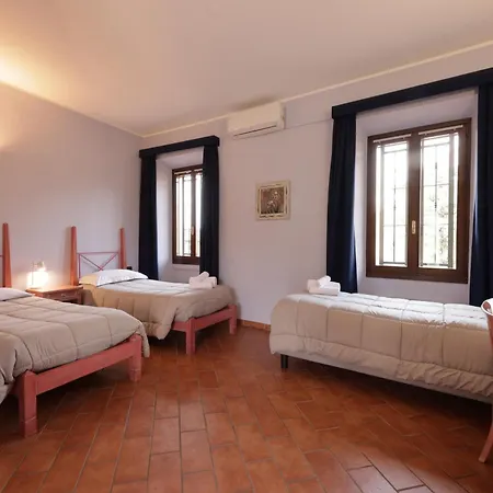 Dell'oca Bianca 호텔 3*