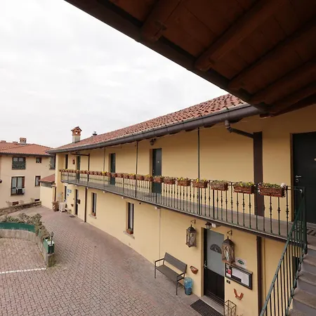 Dell'oca Bianca 3*